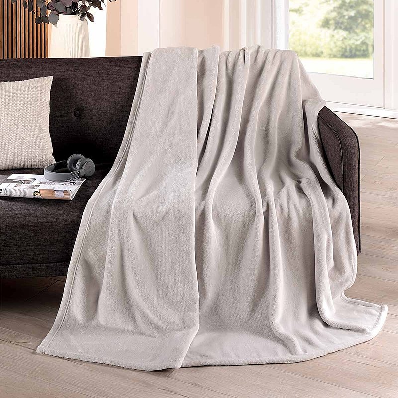 Soft-Kuscheldecke aus Optiplüsch